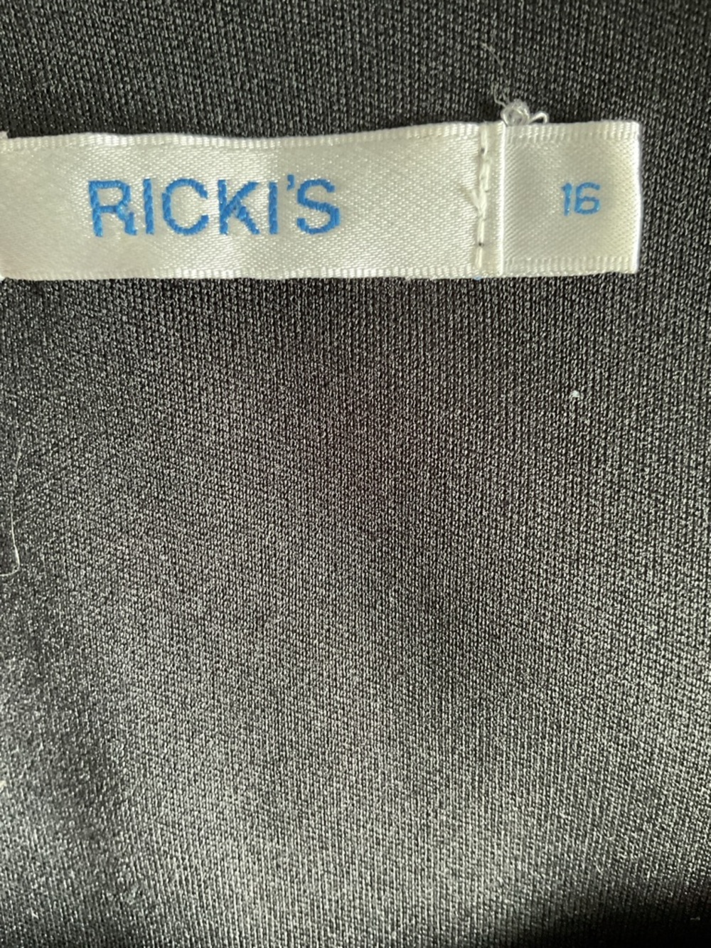 Ricki's Floral Dress - Picture 6 of 9
